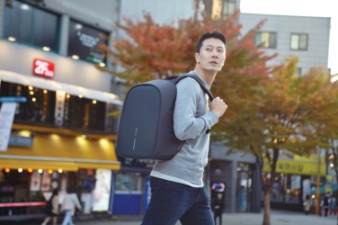 Logotrade profilreklam bild: Bobby Hero XL, stöldskyddad ryggsäck