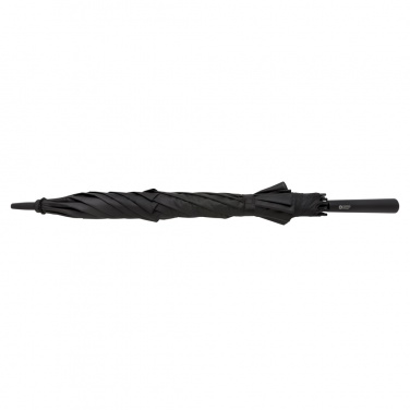 Logotrade profilprodukter bild: Swiss peak AWARE™ Tornado 23” stormparaply