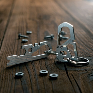 Logotrade reklamprodukter bild: Multifunktionell nyckelring ANTISANA Schwarzwolf