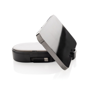 Logotrade presentreklam bild: Chargevix Multifunktionell 60W laddning i RCS återv. plast